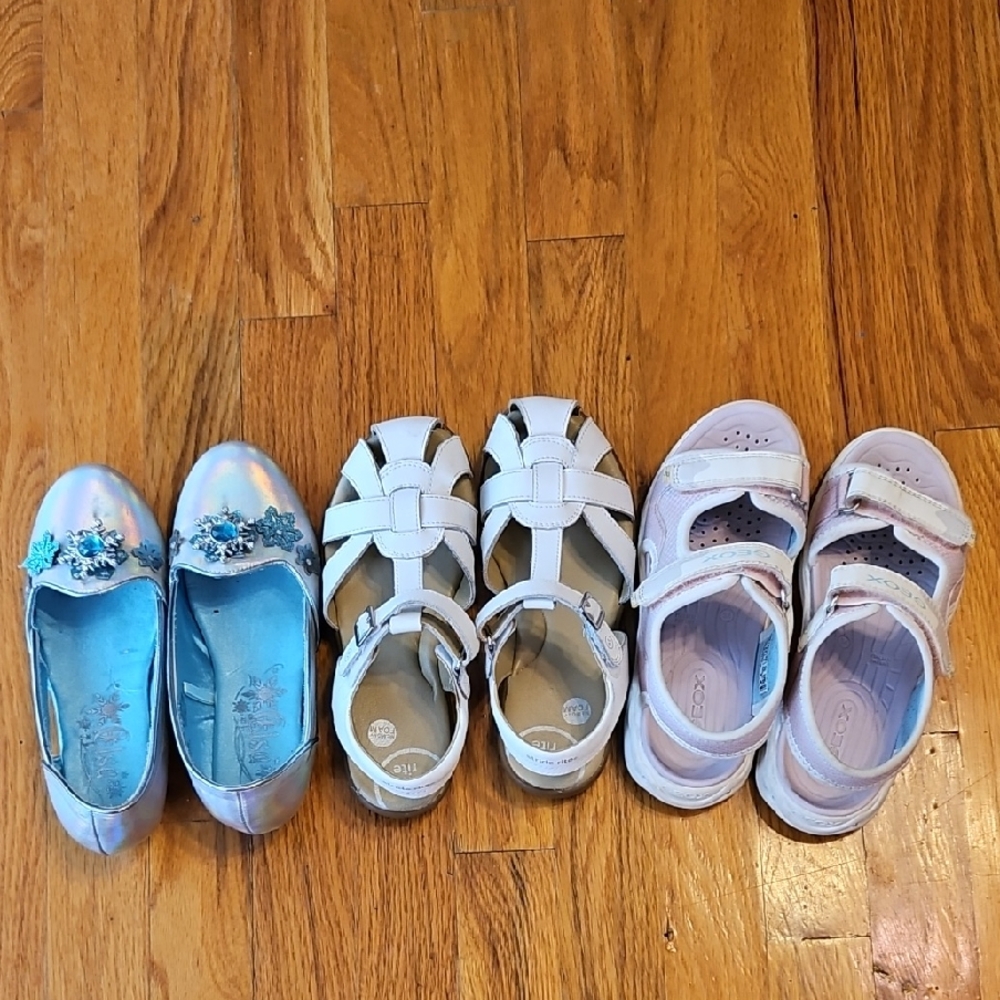 Geox Kids White, Blue, and Pink Dress Shoes